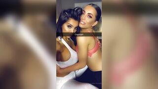 Chloe Khan Lesbian Making Out Onlyfans Leak